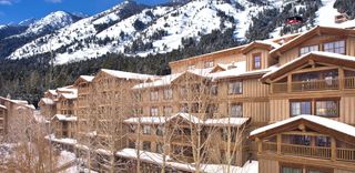Teton Mountain Lodge Exterior