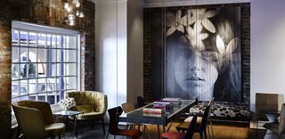 Hotel Zeppelin Lobby