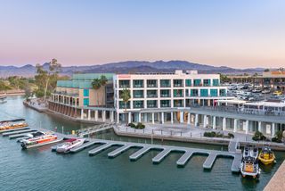 Photo of Heat Hotel waterfront on Lake Havasu.