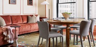 Fidelity Suite LIving Room