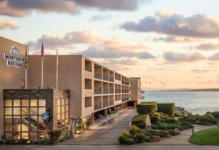 Monterey Bay Inn hotel exterior