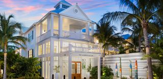 Marker Key West Exterior